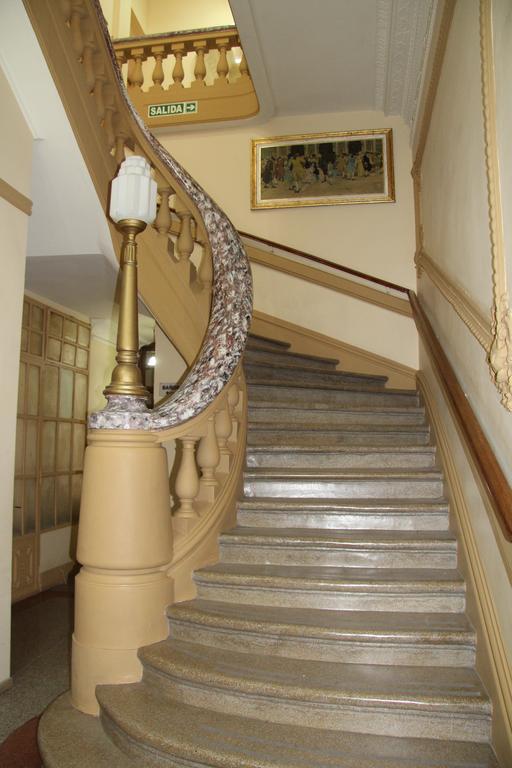 Hotel Touring Club Trelew Esterno foto