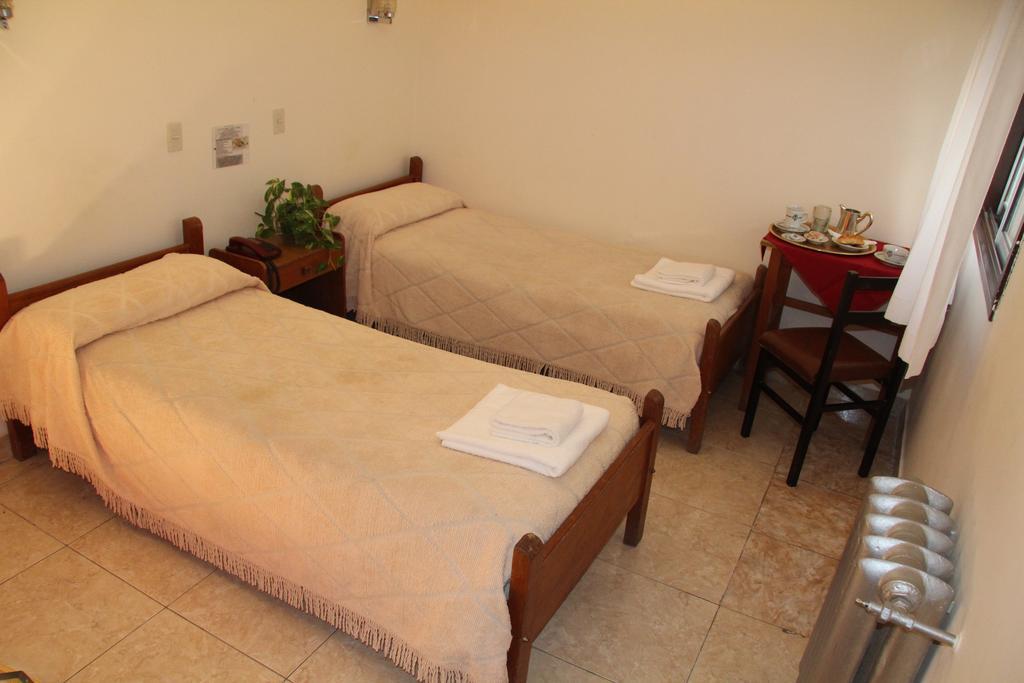 Hotel Touring Club Trelew Esterno foto