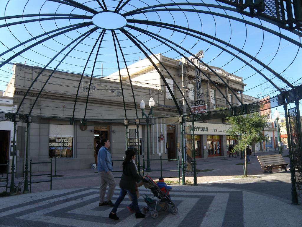 Hotel Touring Club Trelew Esterno foto