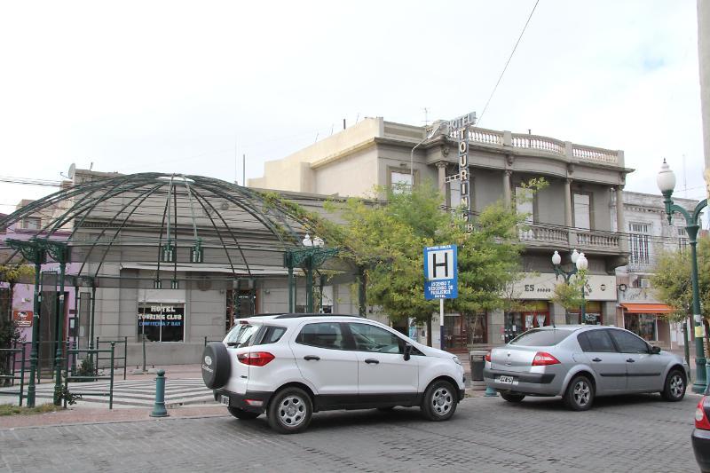 Hotel Touring Club Trelew Esterno foto
